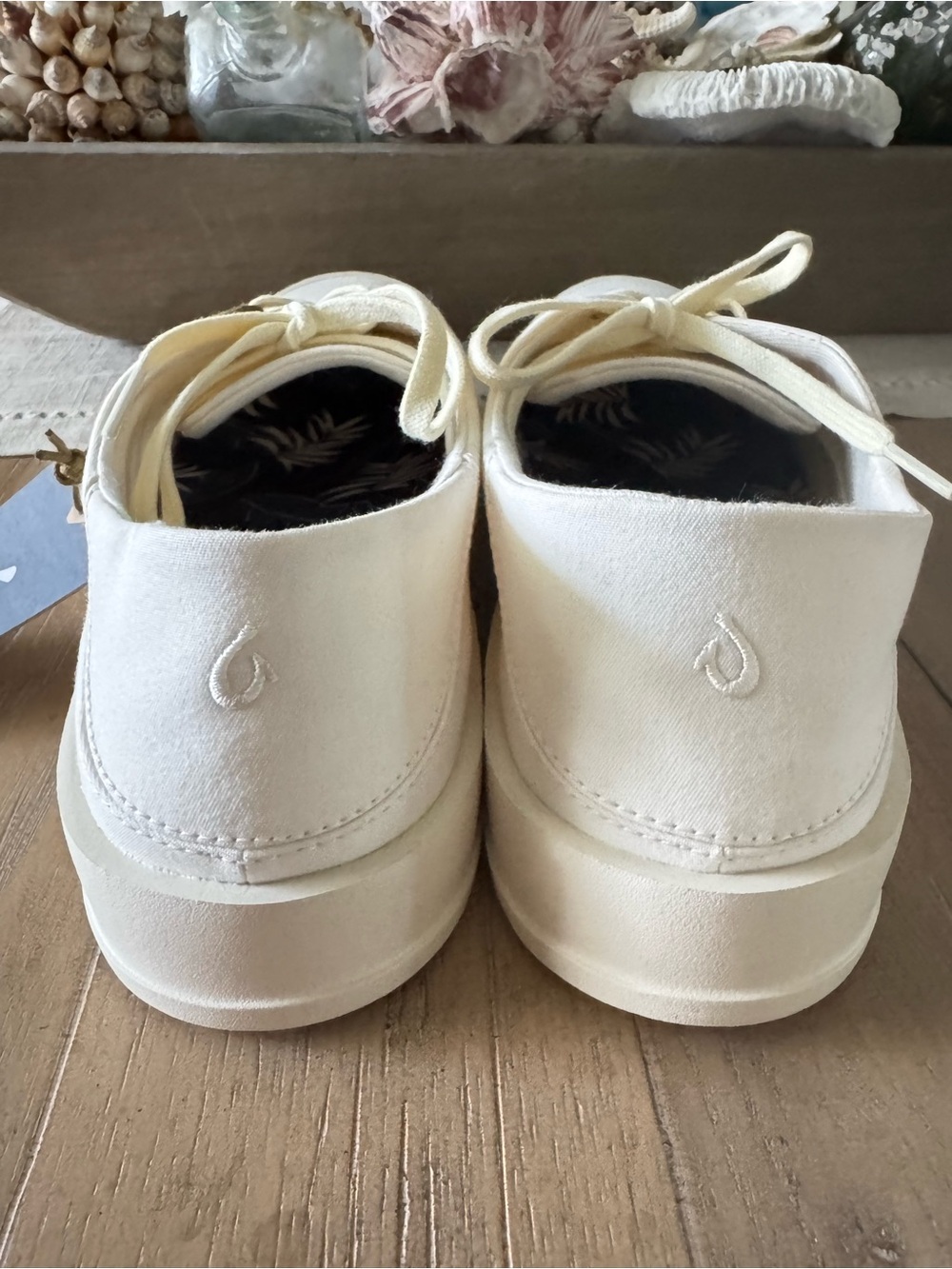 OluKai Tradewinds Everyday Lace-Up Sneakers Off-White NWT Men’s Multiple Sizes - Picture 7 of 14